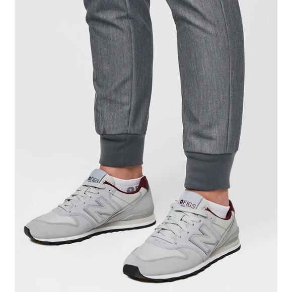 Zamora Jogger Scrub Pants in Graphite XS NEW NWT! - Picture 3 of 7